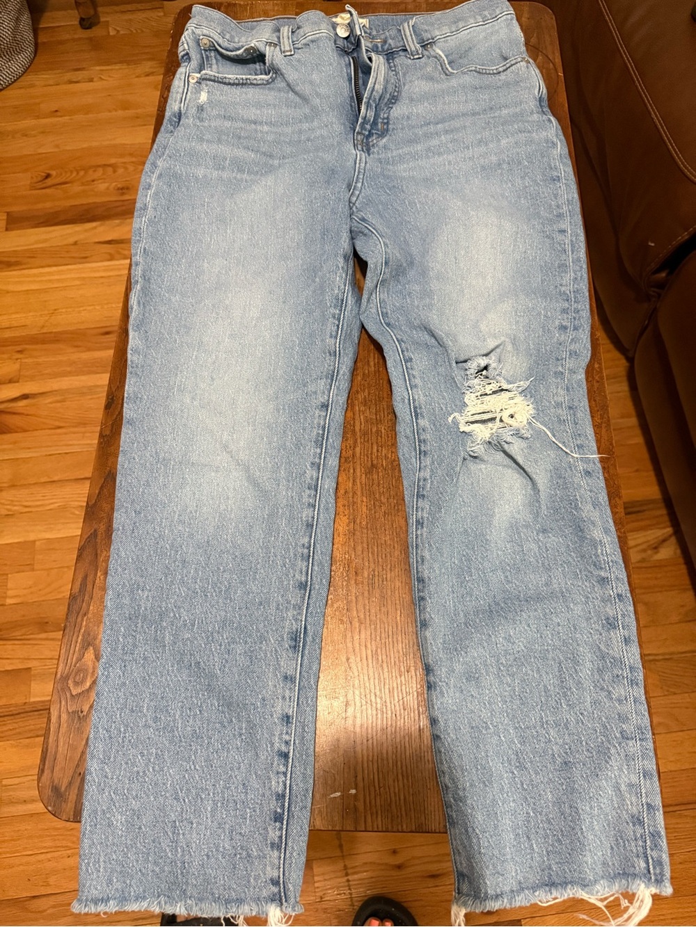 Madewell Light Blue Straight Leg Jeans with Distressed Knee